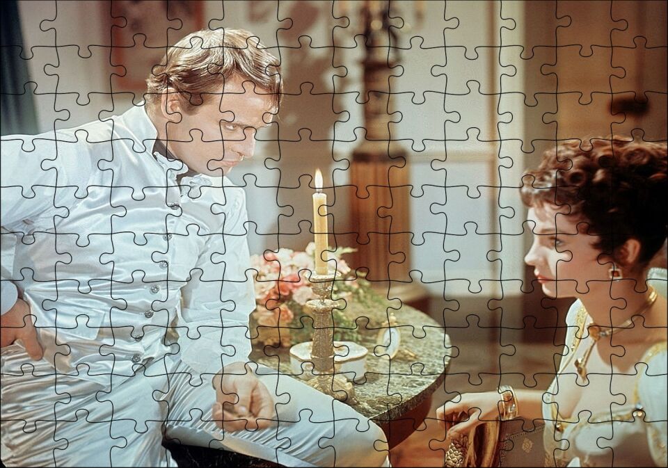 Marlon Brando Napoleon Bonaparte Rolünde ve Jean Simmons Puzzle Yapboz MDF Ahşap 120 Parça 24 cm X 34 cm