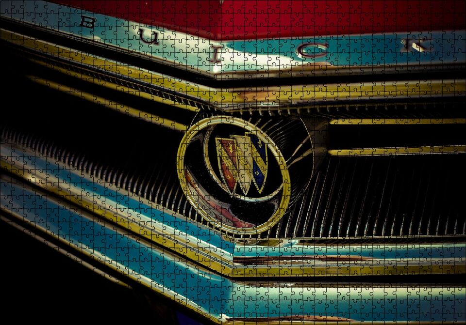 Buick Logo ve Ön Panjur Detay Puzzle Yapboz MDF Ahşap 1000 Parça 49 cm X 68 cm