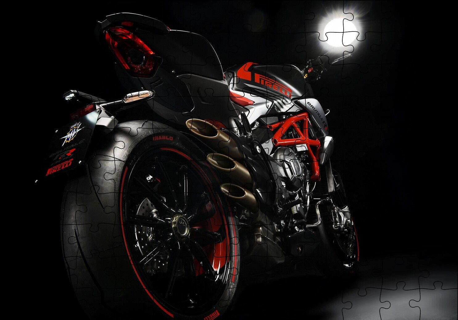 MV Agusta Brutale 800 RR Arka Görünüş Puzzle Yapboz MDF Ahşap 120 Parça 24 cm X 34 cm