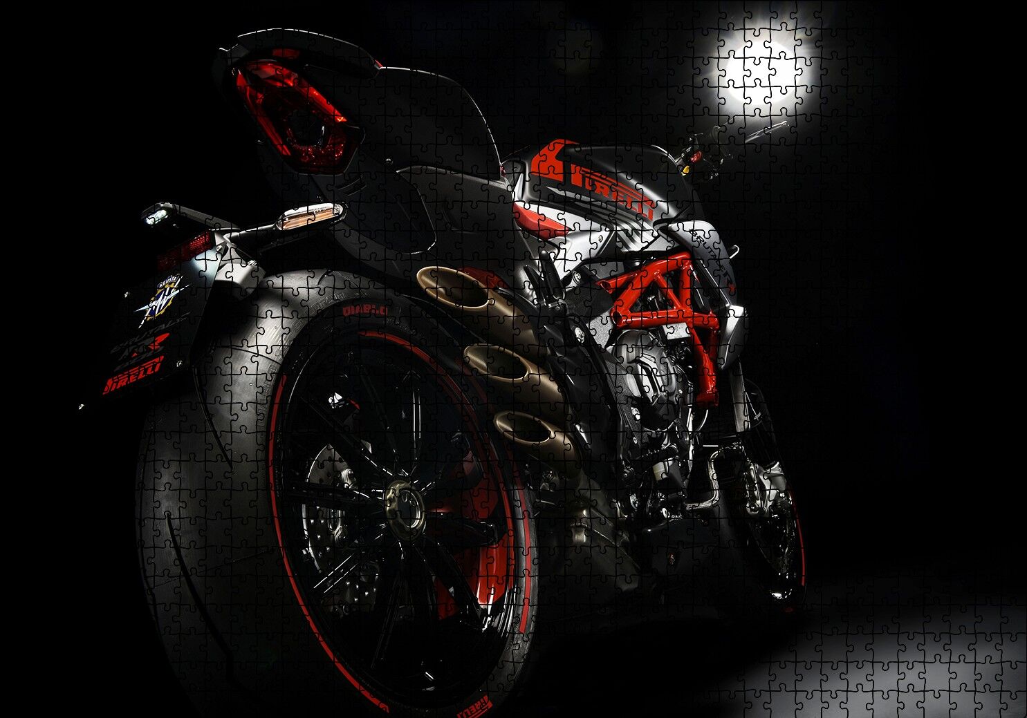 MV Agusta Brutale 800 RR Arka Görünüş Puzzle Yapboz MDF Ahşap 1000 Parça 49 cm X 68 cm