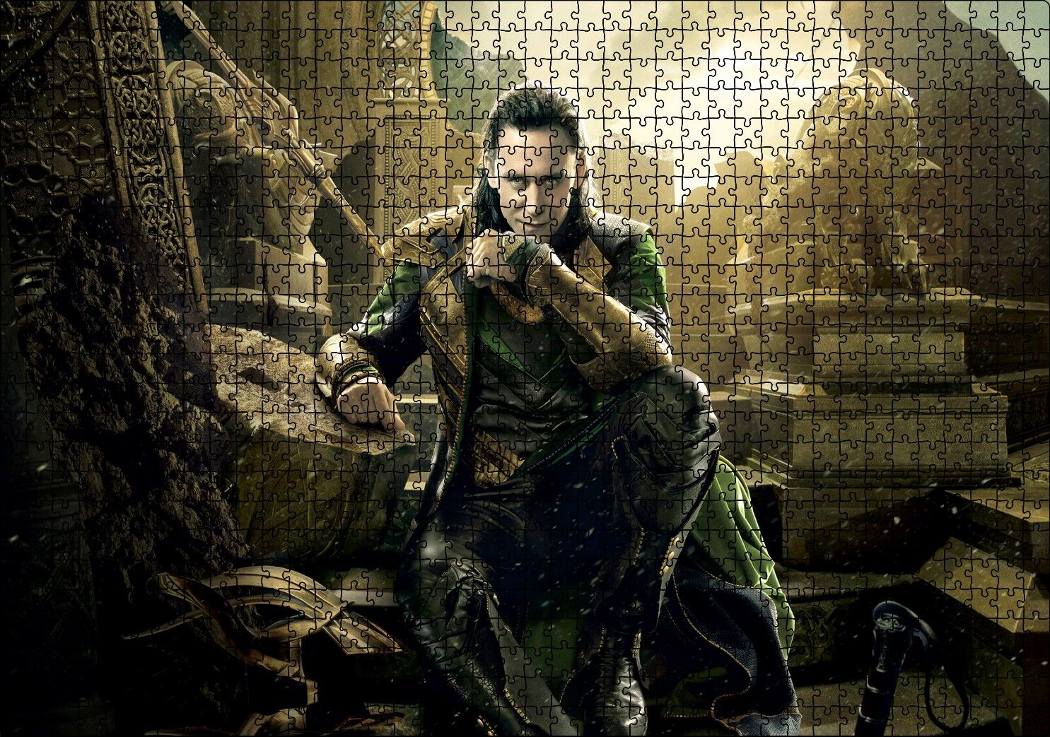Thor 2 Filminden Sinsi Gülen Loki Puzzle Yapboz MDF Ahşap 1000 Parça 49 cm X 68 cm