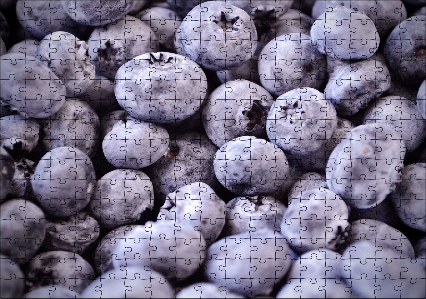Tozlu Yabanmersini Meyveleri Puzzle Yapboz MDF Ahşap 255 Parça 34 cm X 49 cm
