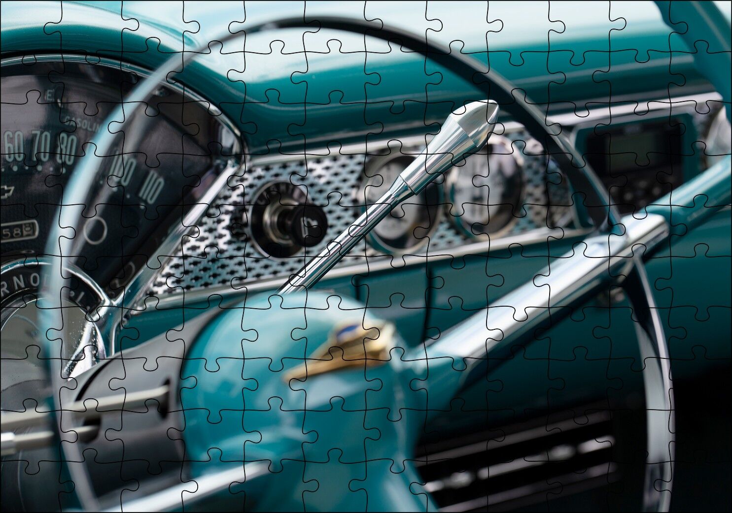Klasik Yeşil Araba Kokpit Detay Yakın Çekim Puzzle Yapboz MDF Ahşap 120 Parça 24 cm X 34 cm