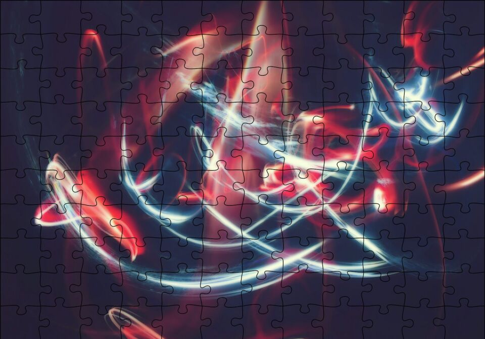 Kırmızı Beyaz Işıkların Dansı Puzzle Yapboz MDF Ahşap 120 Parça 24 cm X 34 cm