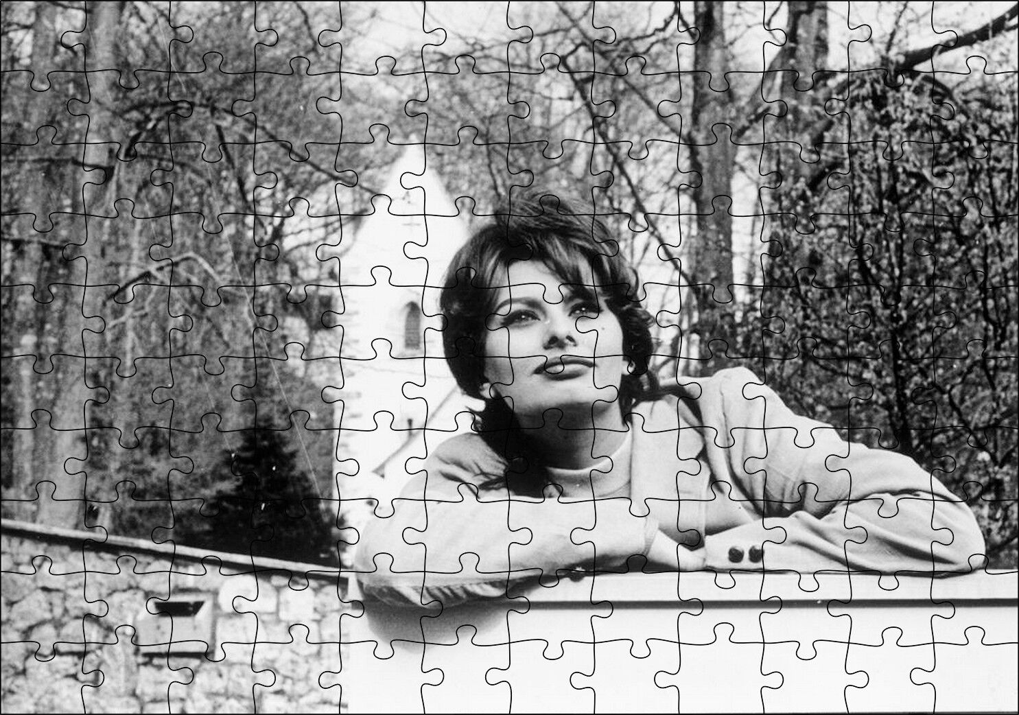 Sophia Loren Huzurlu Puzzle Yapboz MDF Ahşap 120 Parça 24 cm X 34 cm