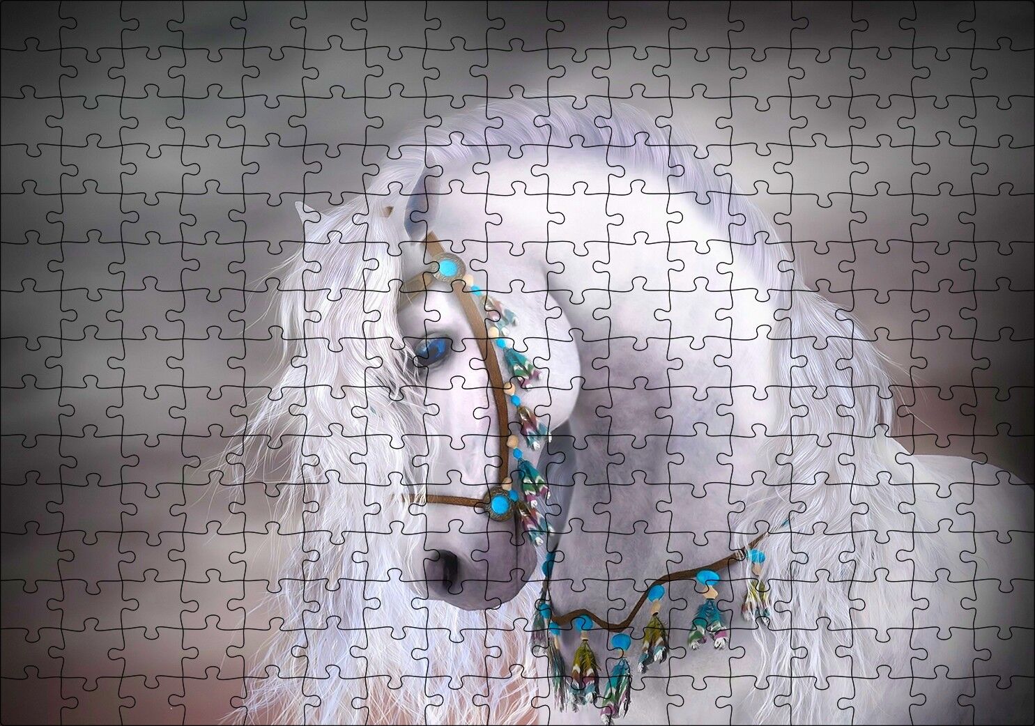 Beyaz At Yelesi ve Süslü Koşumları Puzzle Yapboz MDF Ahşap 255 Parça 34 cm X 49 cm