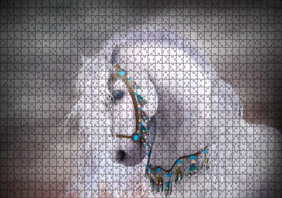 Beyaz At Yelesi ve Süslü Koşumları Puzzle Yapboz MDF Ahşap 1000 Parça 49 cm X 68 cm