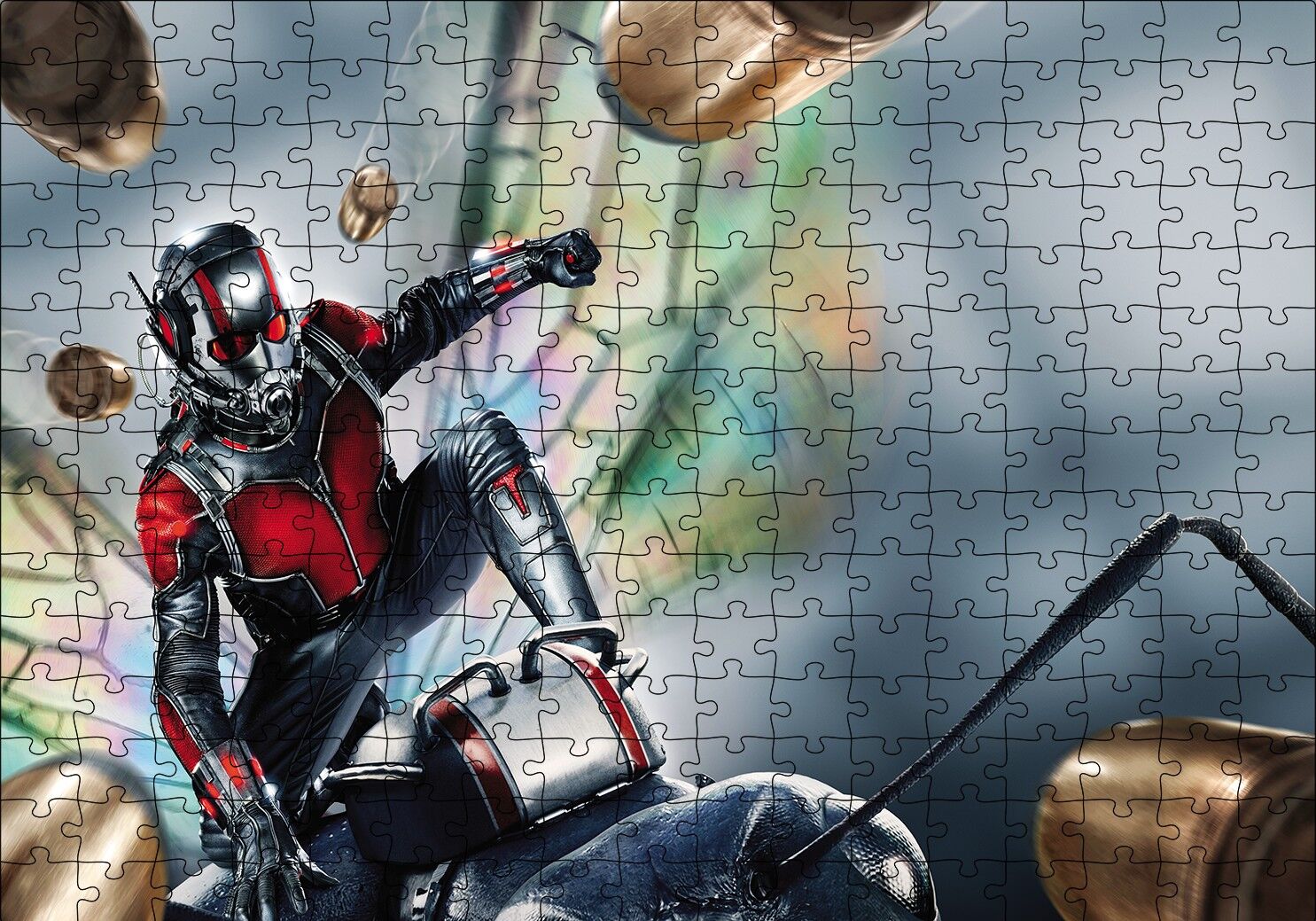 Ant Man Arının Üzerinde Puzzle Yapboz MDF Ahşap 255 Parça 34 cm X 49 cm
