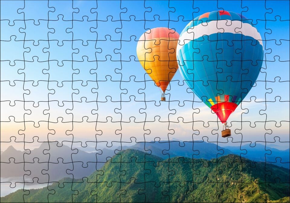 Yemyeşil Dağlar ve Rengarenk Sıcak Hava Balonları Puzzle Yapboz MDF Ahşap