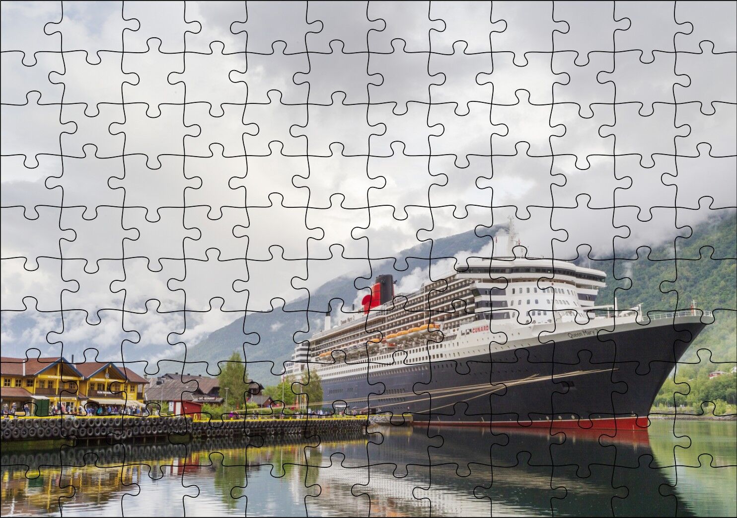 Adriyatik Denizinde Cruise Gemisi ve Bulutlar Puzzle Yapboz MDF Ahşap