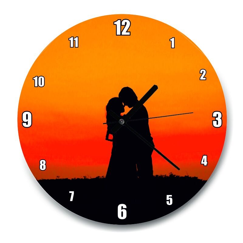 Günbatımında Romantik Çift  Mdf Ahşap Duvar Saati