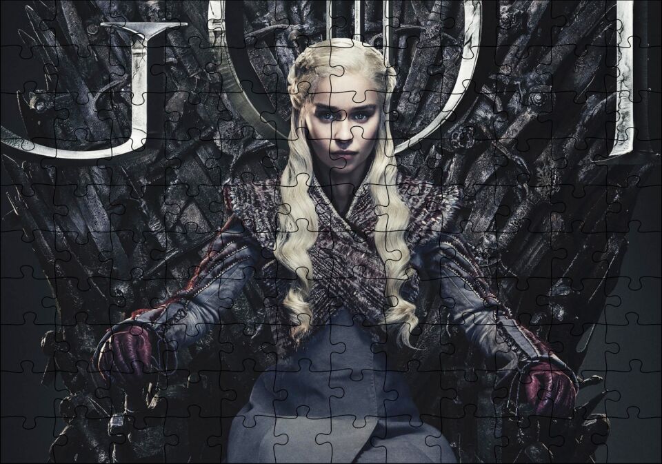 Game of Thrones Daenerys Targaryen Tahtta Puzzle Yapboz MDF Ahşap 120 Parça 24 cm X 34 cm