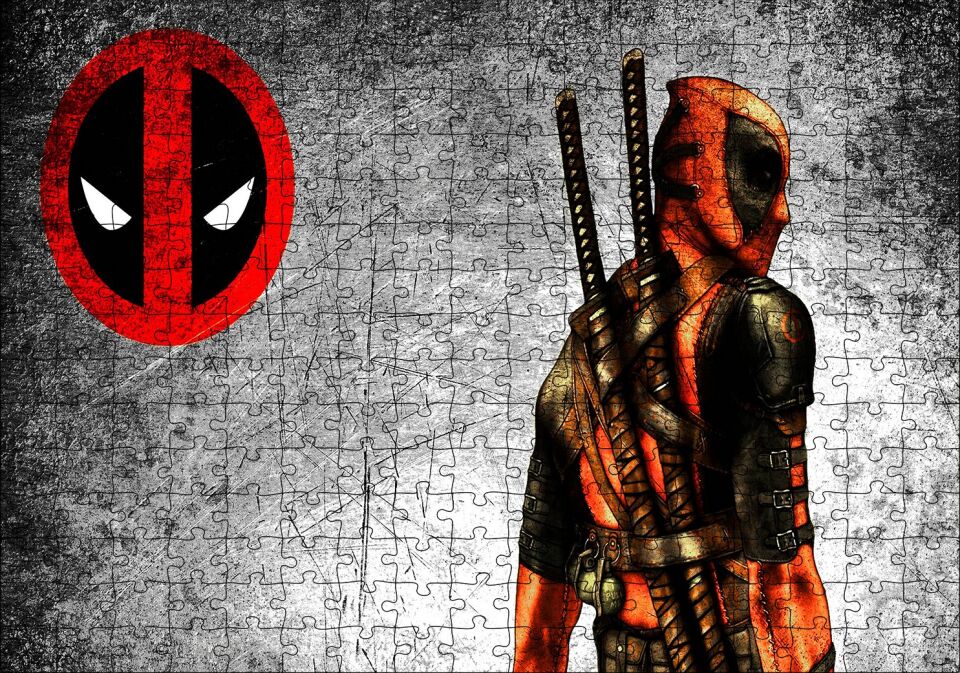 Deadpool Gri Eski Duvar Arka Plan Puzzle Yapboz MDF Ahşap 255 Parça 34 cm X 49 cm