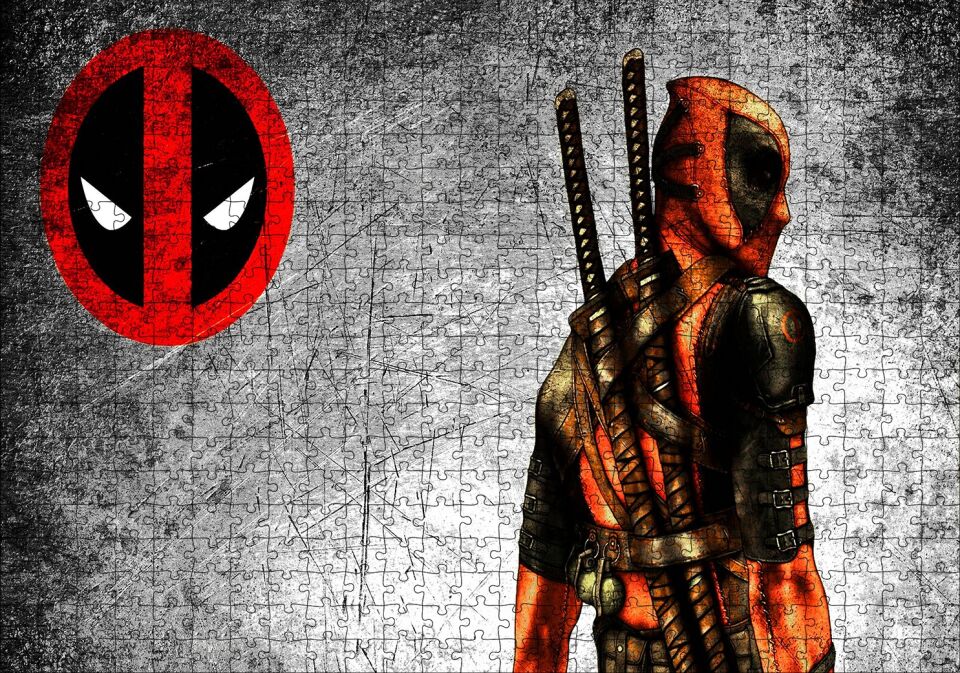 Deadpool Gri Eski Duvar Arka Plan Puzzle Yapboz MDF Ahşap 500 Parça 49 cm X 68 cm