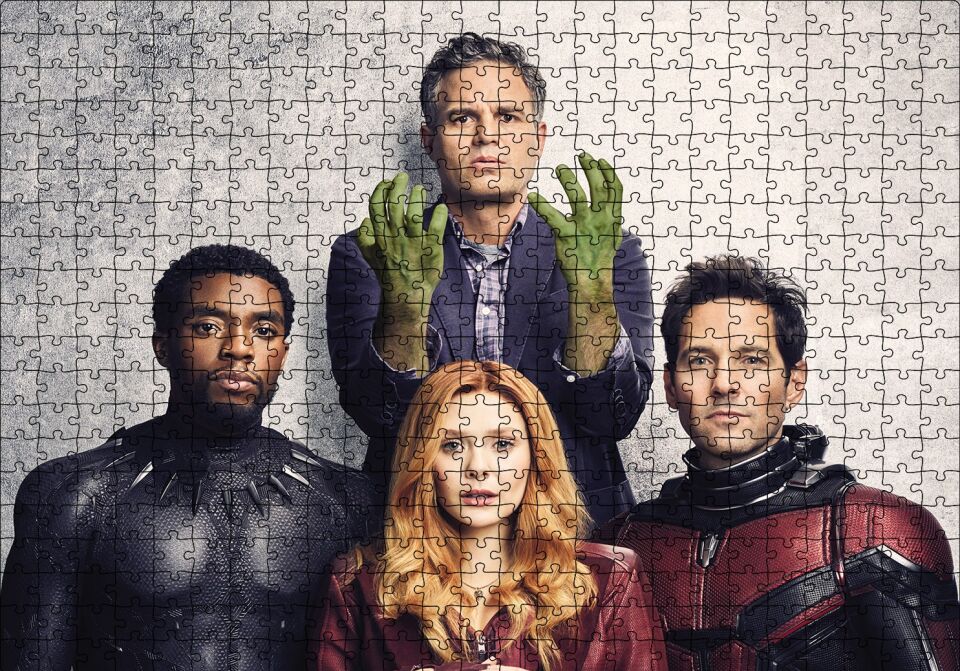 Avengers Hulk, Black Panther, Ant Man ve Scarlet Witch Puzzle Yapboz MDF Ahşap 500 Parça 49 cm X 68 cm