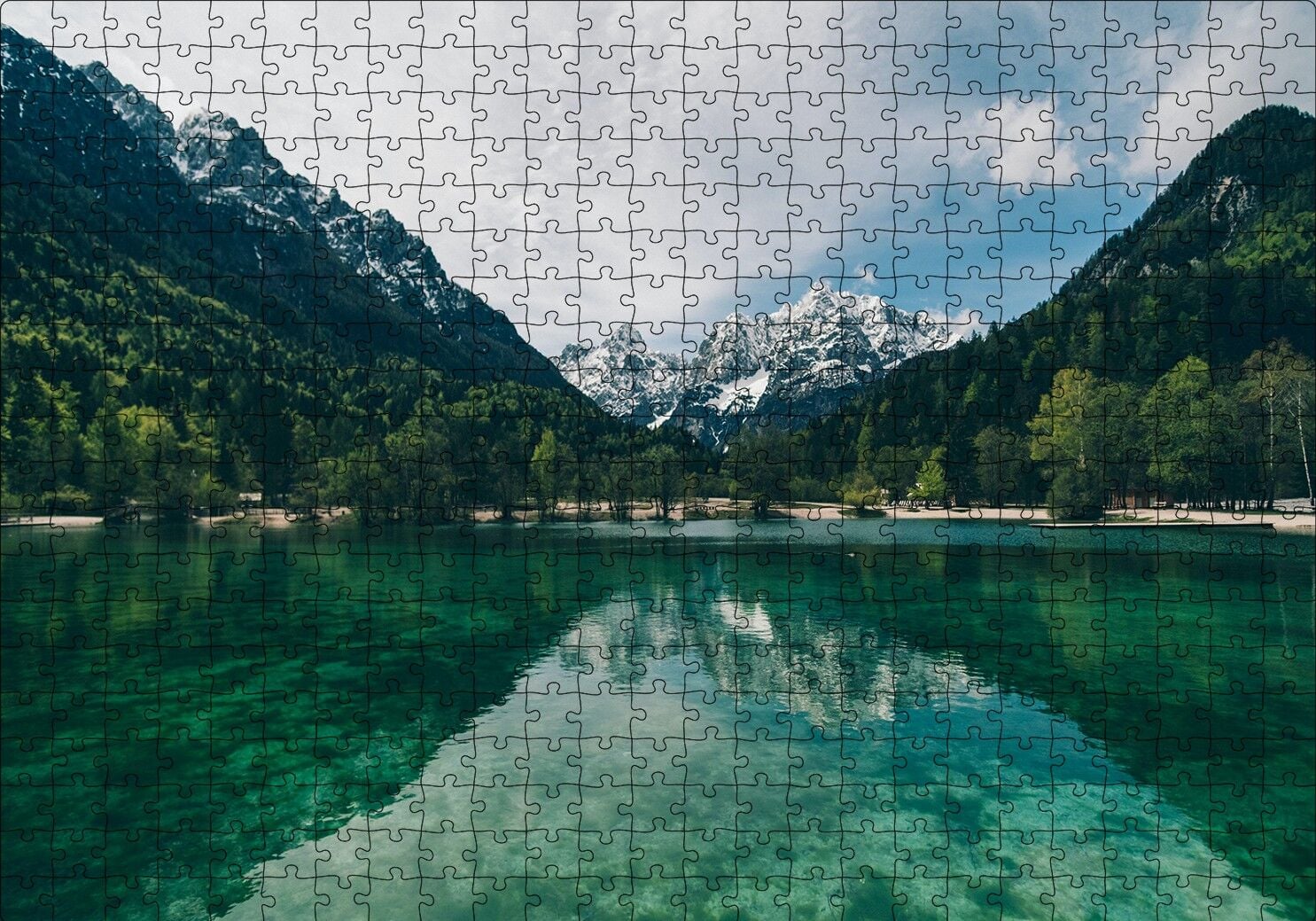 Yeşil Göl Orman ve Karlı Dağlar Puzzle Yapboz MDF Ahşap 500 Parça 49 cm X 68 cm