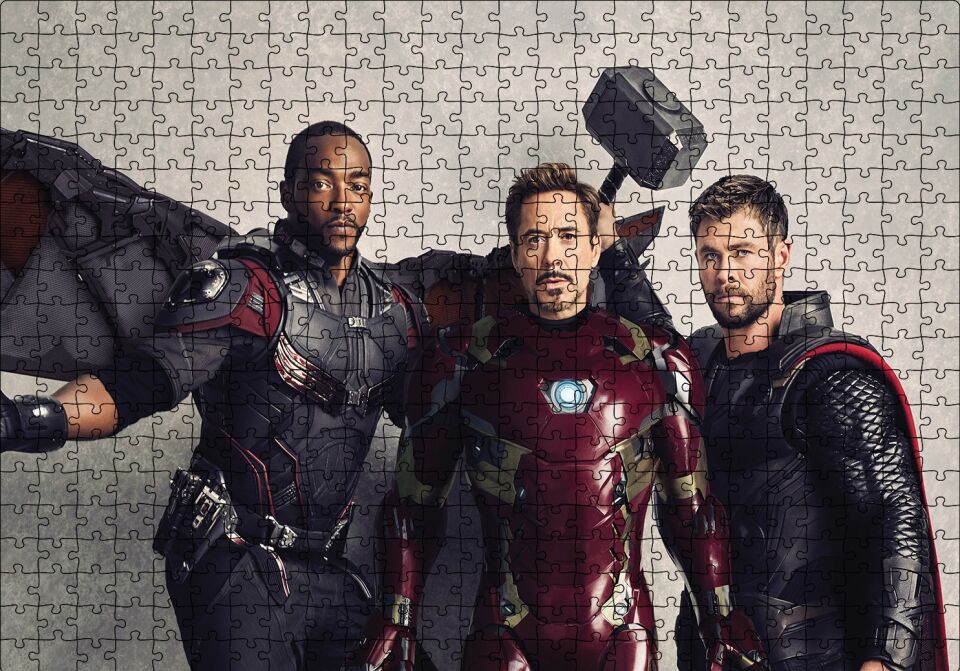 Avengers Infinity War Falcon, Iron Man ve Thor Puzzle Yapboz MDF Ahşap 500 Parça 49 cm X 68 cm