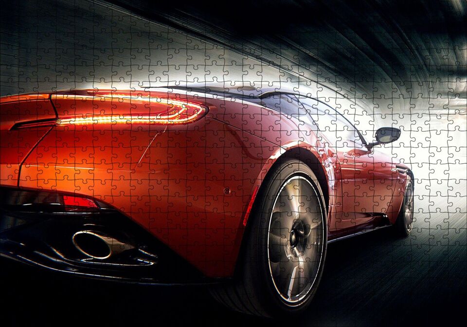 Kırmızı Aston Martin ve Tünel Işıkları Puzzle Yapboz MDF Ahşap 500 Parça 49 cm X 68 cm