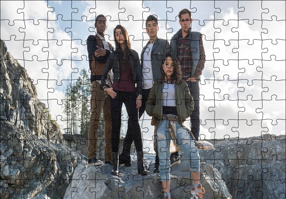 Power Rangers Naomi Scott Becky G Rj Cyler Ludi Lin Dacre Puzzle Yapboz MDF Ahşap