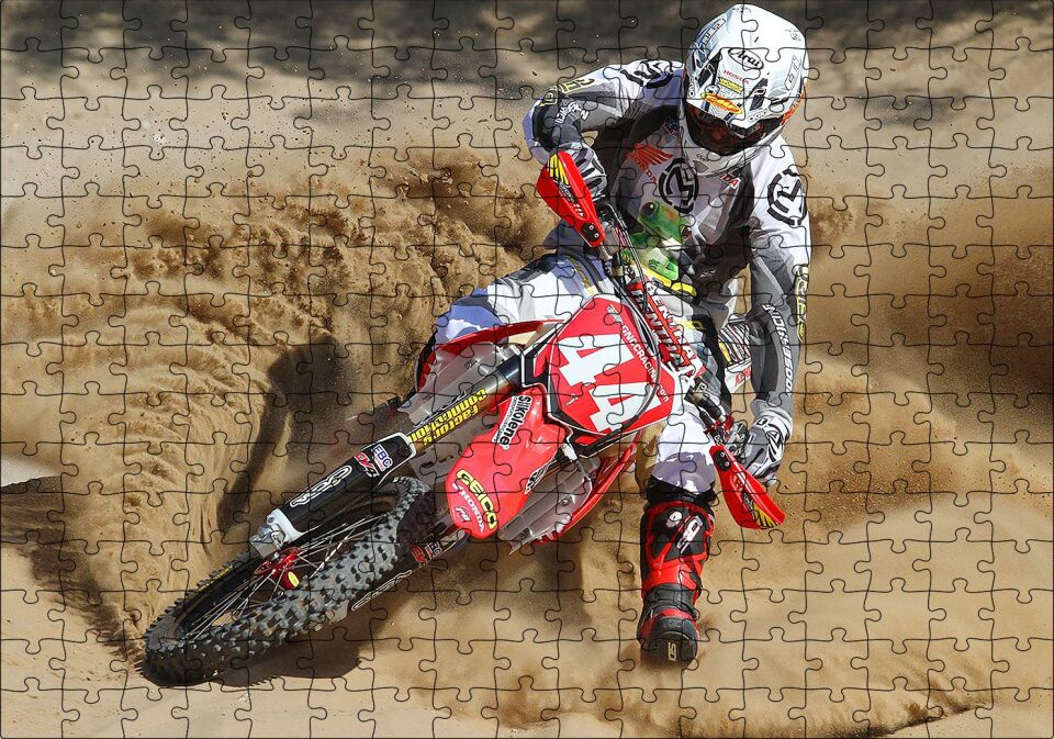 Motokros ve Çöl Kumları Puzzle Yapboz MDF Ahşap 255 Parça 34 cm X 49 cm