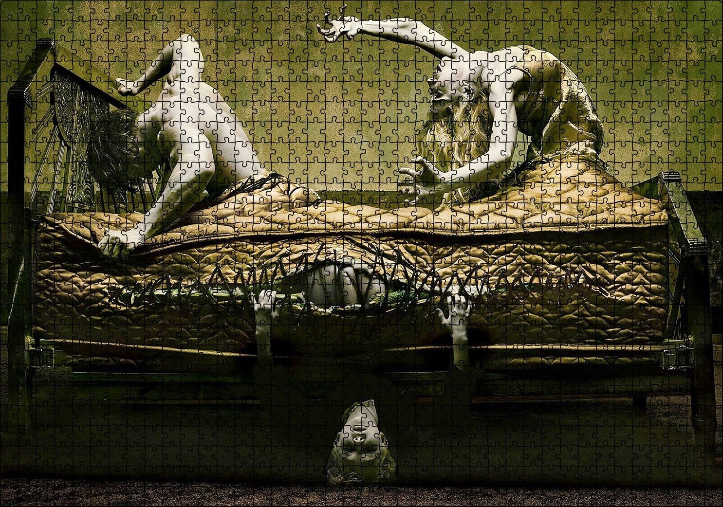 Amerikan Korku Hikayesine Giriş Görseli Puzzle Yapboz MDF Ahşap 1000 Parça 49 cm X 68 cm
