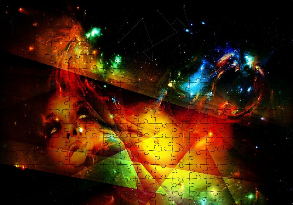 Kadın Yüzü Geometrik Şekiller ve Spot Işıklar Puzzle Yapboz MDF Ahşap 255 Parça 34 cm X 49 cm