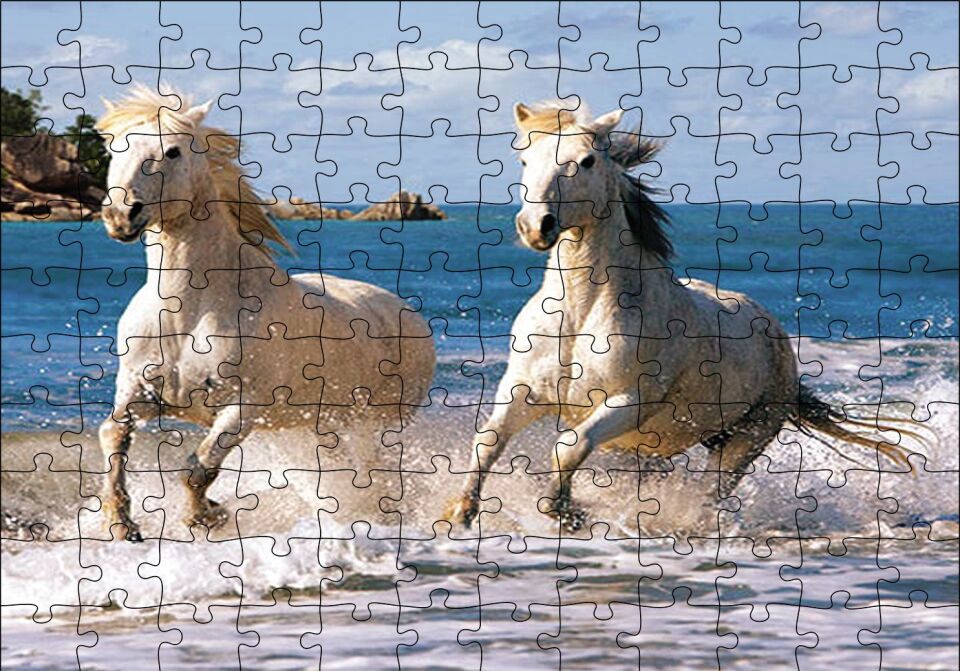 Denizde Koşan Beyaz Atlar Puzzle Yapboz MDF Ahşap 120 Parça 24 cm X 34 cm