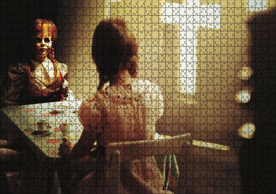 Annabelle 2 Korku Karakteri Puzzle Yapboz MDF Ahşap 1000 Parça 49 cm X 68 cm