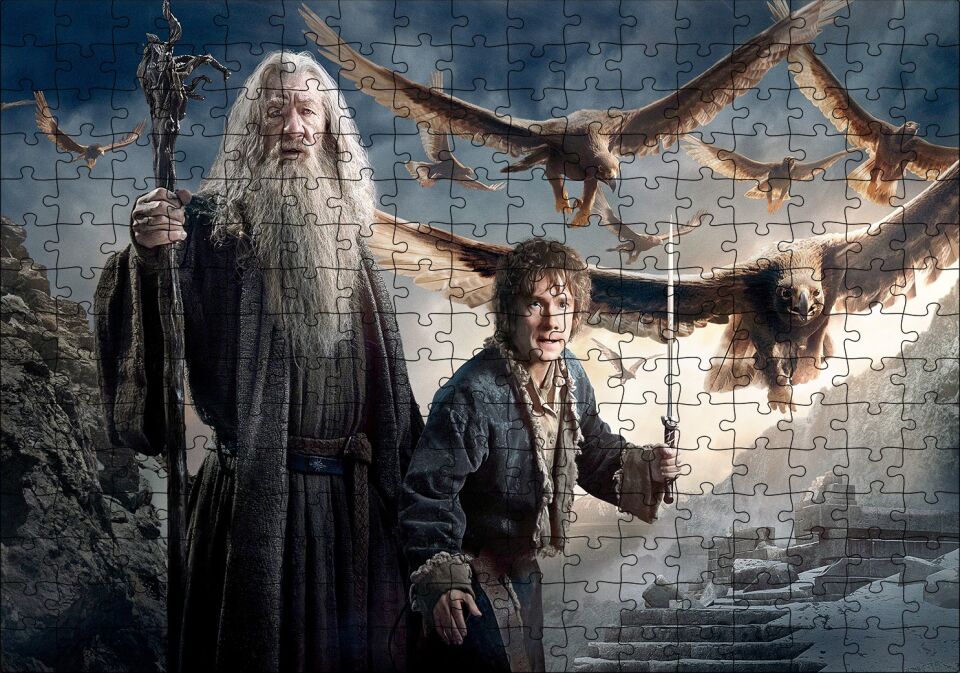 Yüzüklerin Efendisi Hobbit Ve Gandalf Görseli Puzzle Yapboz MDF Ahşap 255 Parça 34 cm X 49 cm