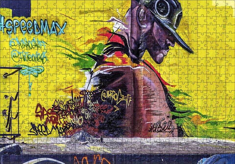 Duvar Boyama Şapkalı Siyahi Puzzle Yapboz MDF Ahşap 500 Parça 49 cm X 68 cm