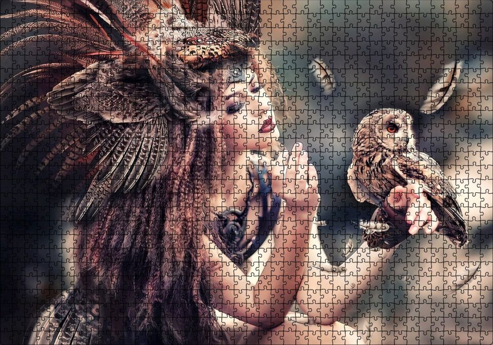 Baykuş ve Kuş Kostümlü Kadın Puzzle Yapboz MDF Ahşap 1000 Parça 49 cm X 68 cm