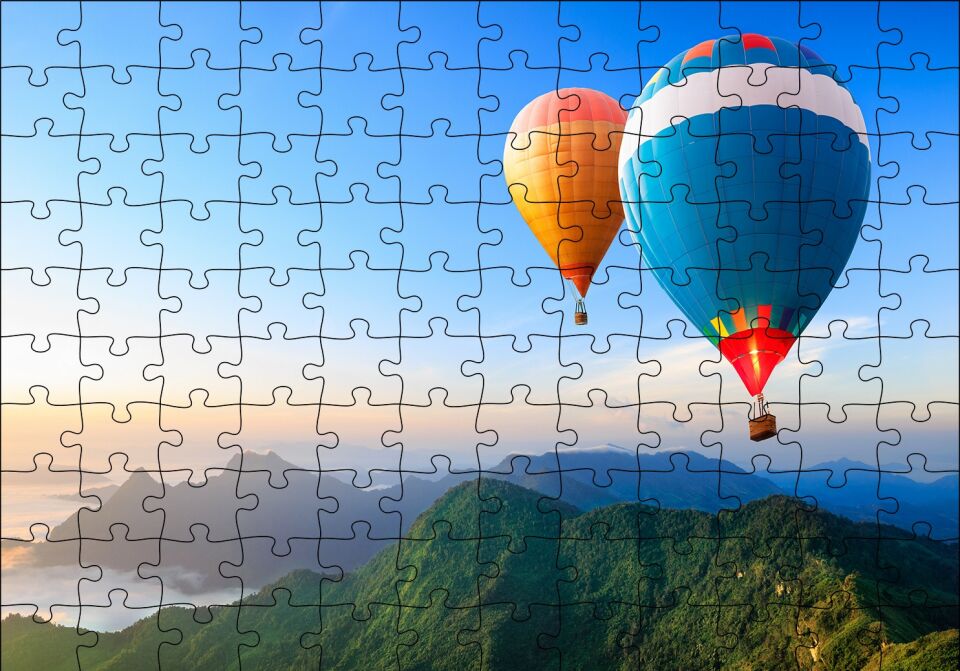 Yeşil Dağlar ve Sıcak Hava Balonları Puzzle Yapboz MDF Ahşap 120 Parça 24 cm X 34 cm