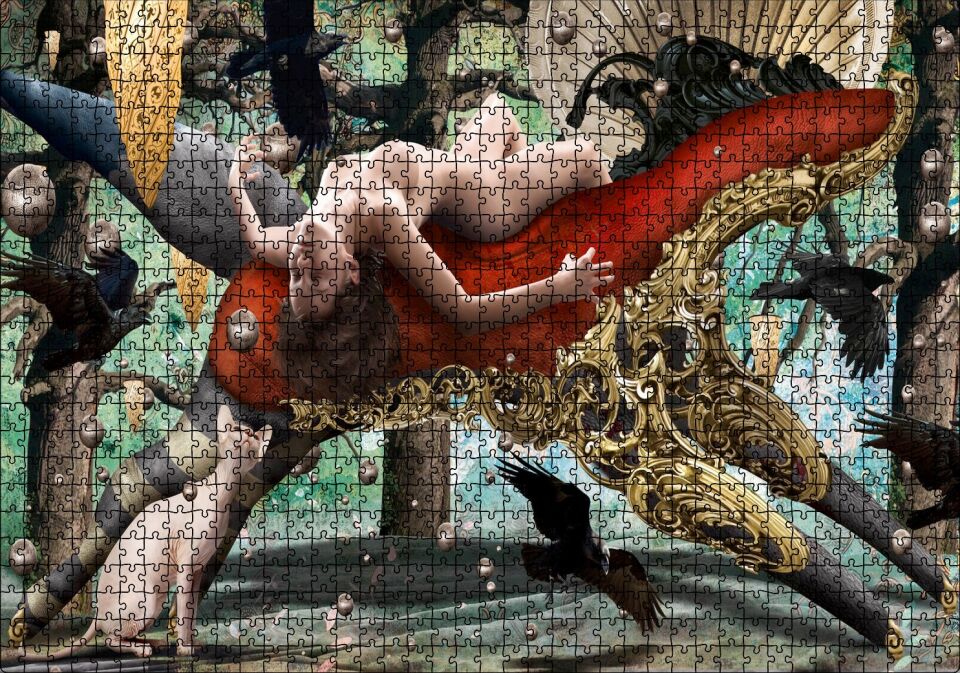 At Şeklindeki Tahtta Çıplak Genç Kadın Puzzle Yapboz MDF Ahşap 1000 Parça 49 cm X 68 cm