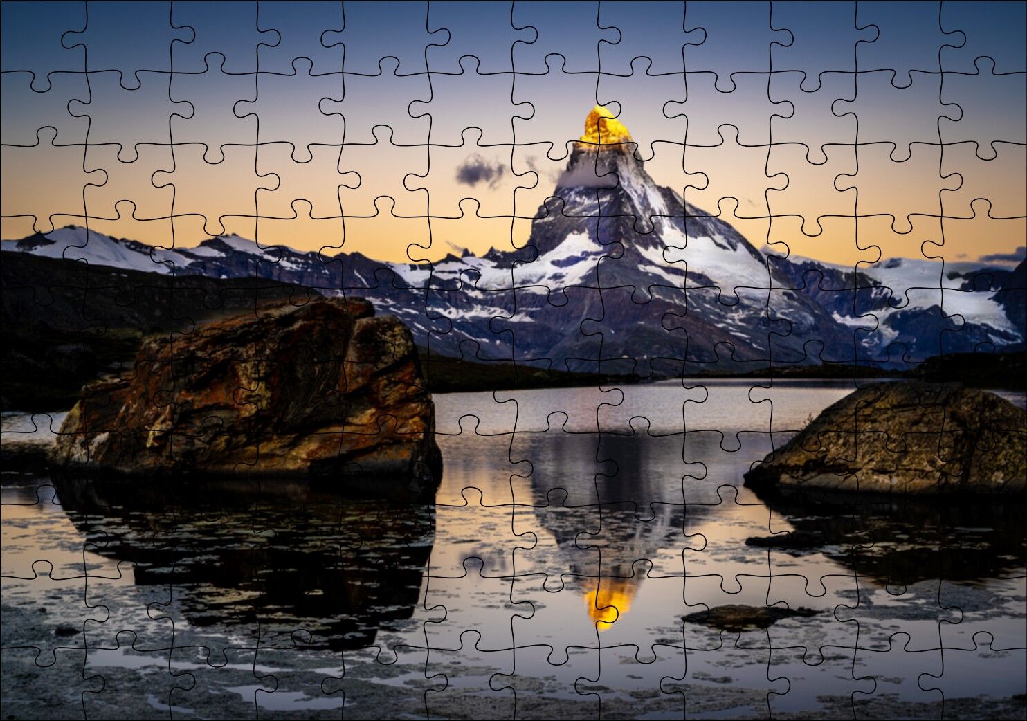 Karlı Dağlar ve Altın Rengi Zirve Puzzle Yapboz MDF Ahşap