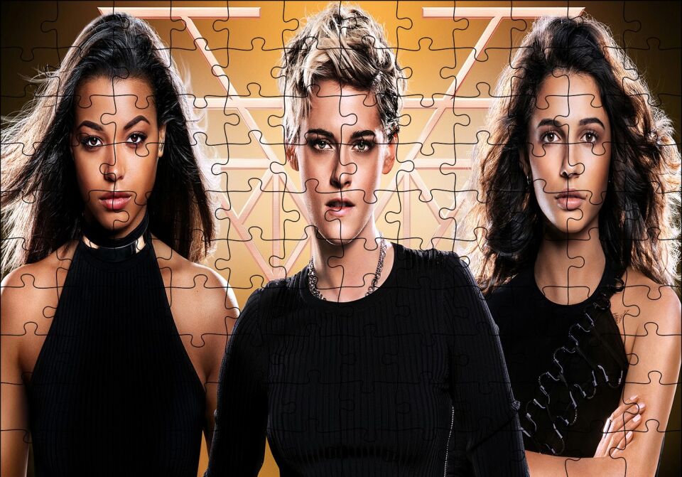 Charlie'nin Melekleri Yakın Plan Puzzle Yapboz MDF Ahşap