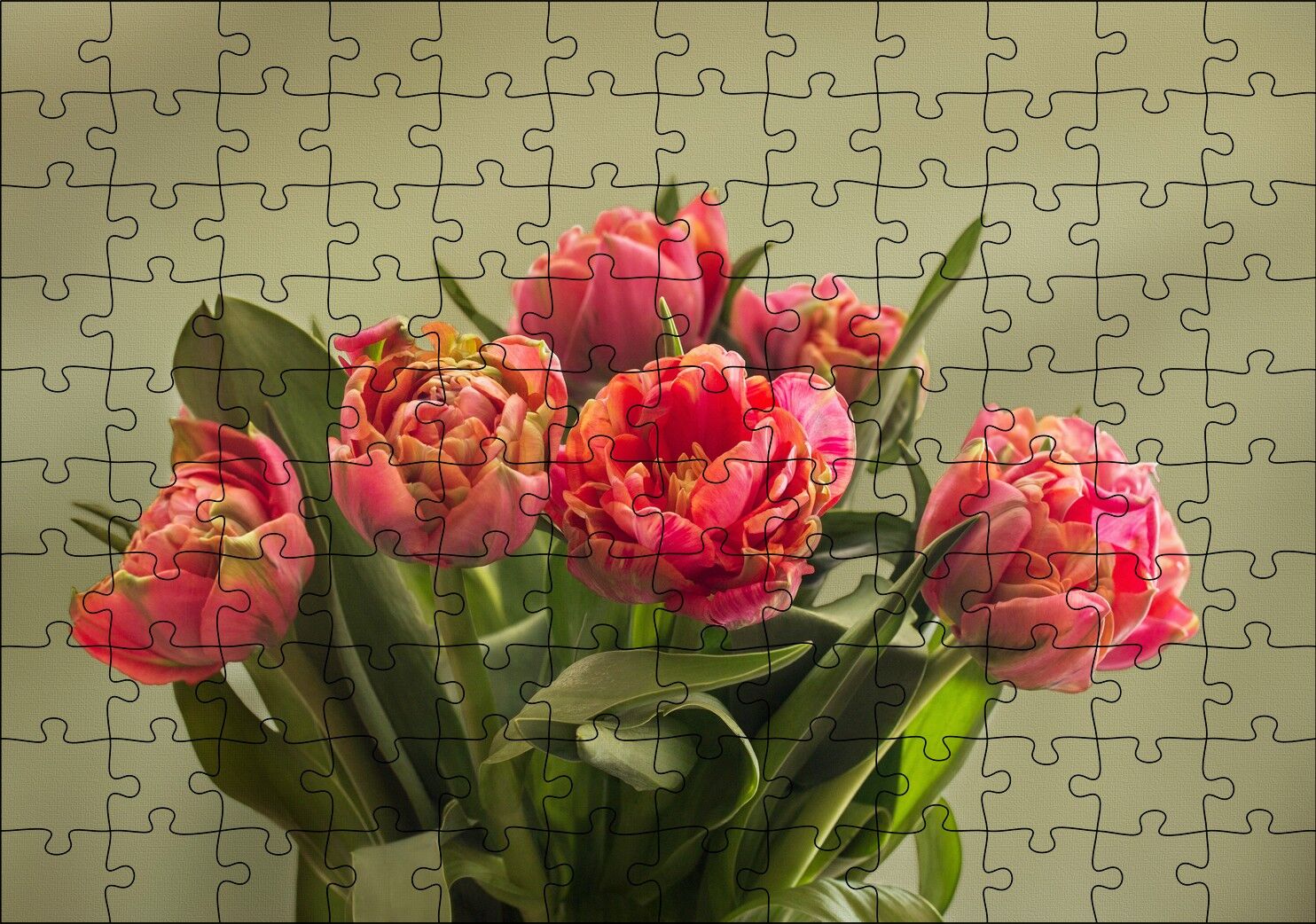 Kırmızı Laleler ve Yeşil Yaprakları Puzzle Yapboz MDF Ahşap
