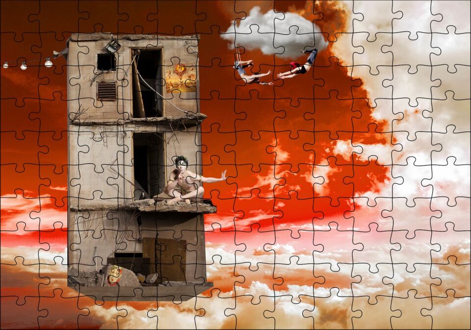 Metruk Bina, Trapezciler ve Bulutlar Puzzle Yapboz MDF Ahşap 120 Parça 24 cm X 34 cm