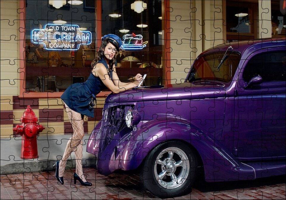 Klasik Otomobil Çekici Kadın Puzzle Yapboz MDF Ahşap