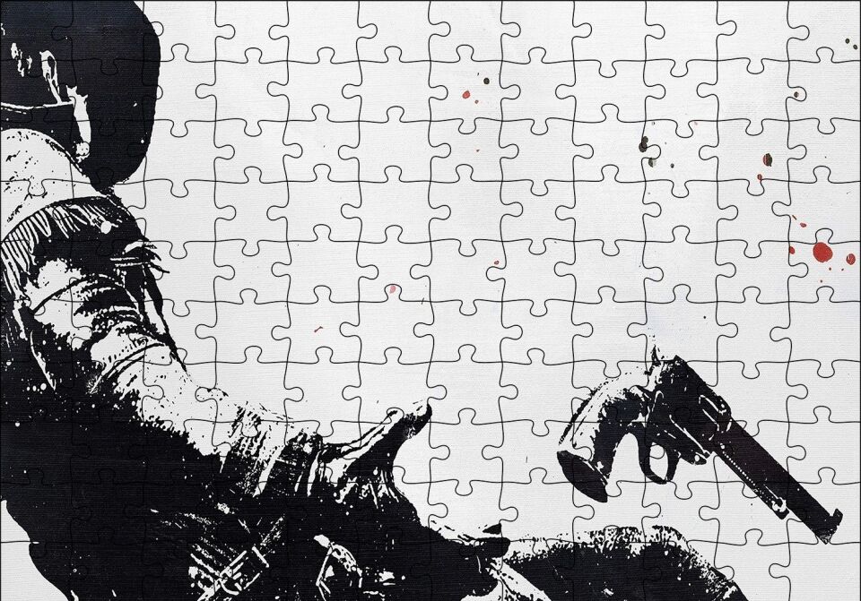 Kovboy Düşerken Yakın Detay Siyah Beyaz Puzzle Yapboz MDF Ahşap 120 Parça 24 cm X 34 cm