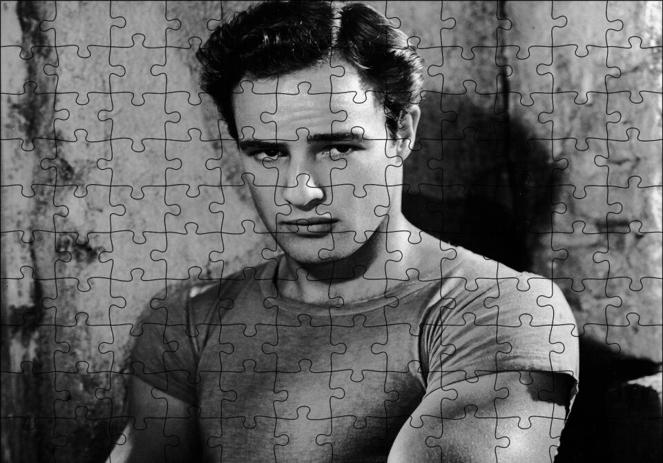 Marlon Brando Gençlik Yıllarında Puzzle Yapboz MDF Ahşap