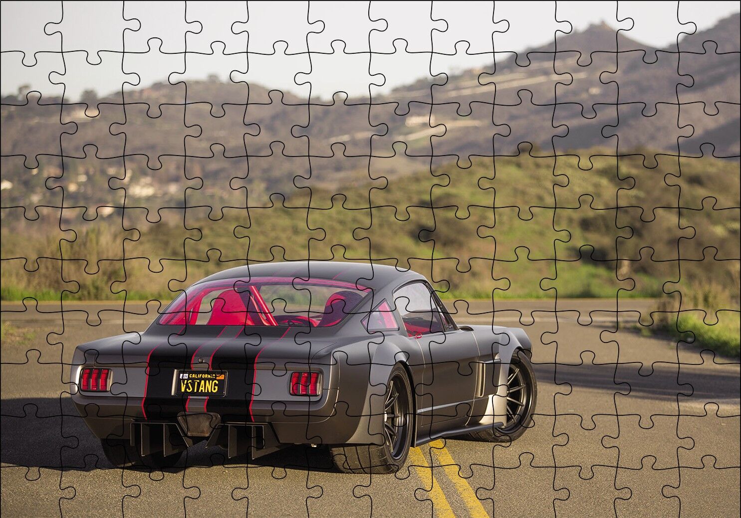 Ford Mustang Fastback Arka Görünüş Görseli Puzzle Yapboz MDF Ahşap 120 Parça 24 cm X 34 cm