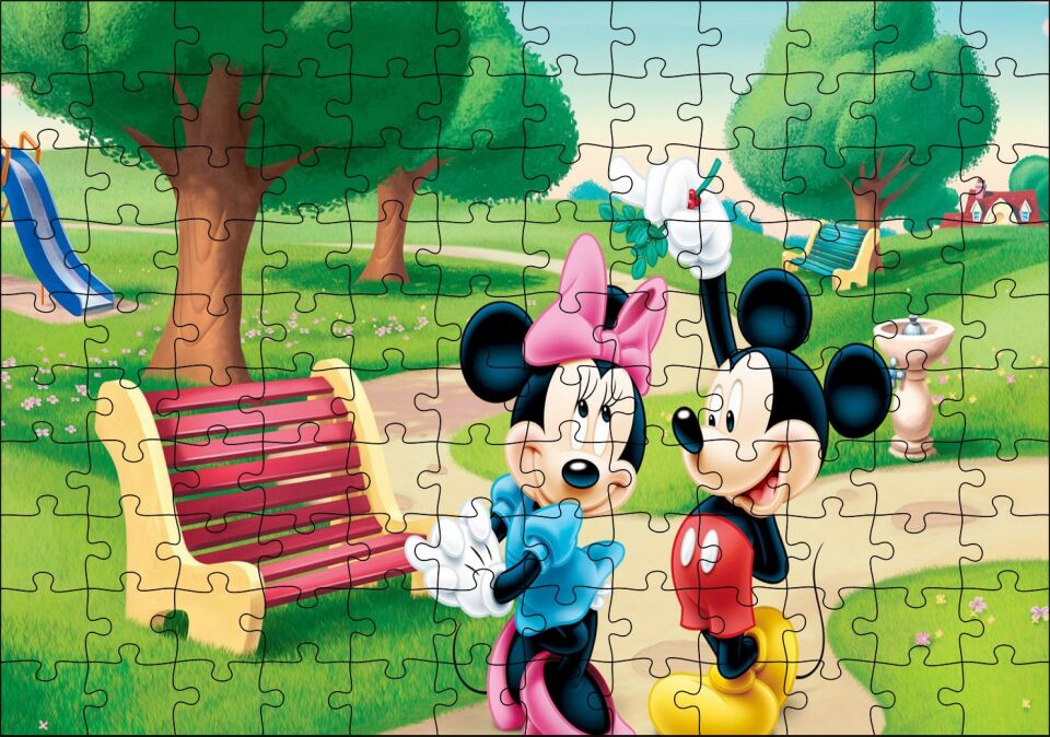 Mickey Mouse Ve Minnie Mouse Parkta Puzzle Yapboz MDF Ahşap