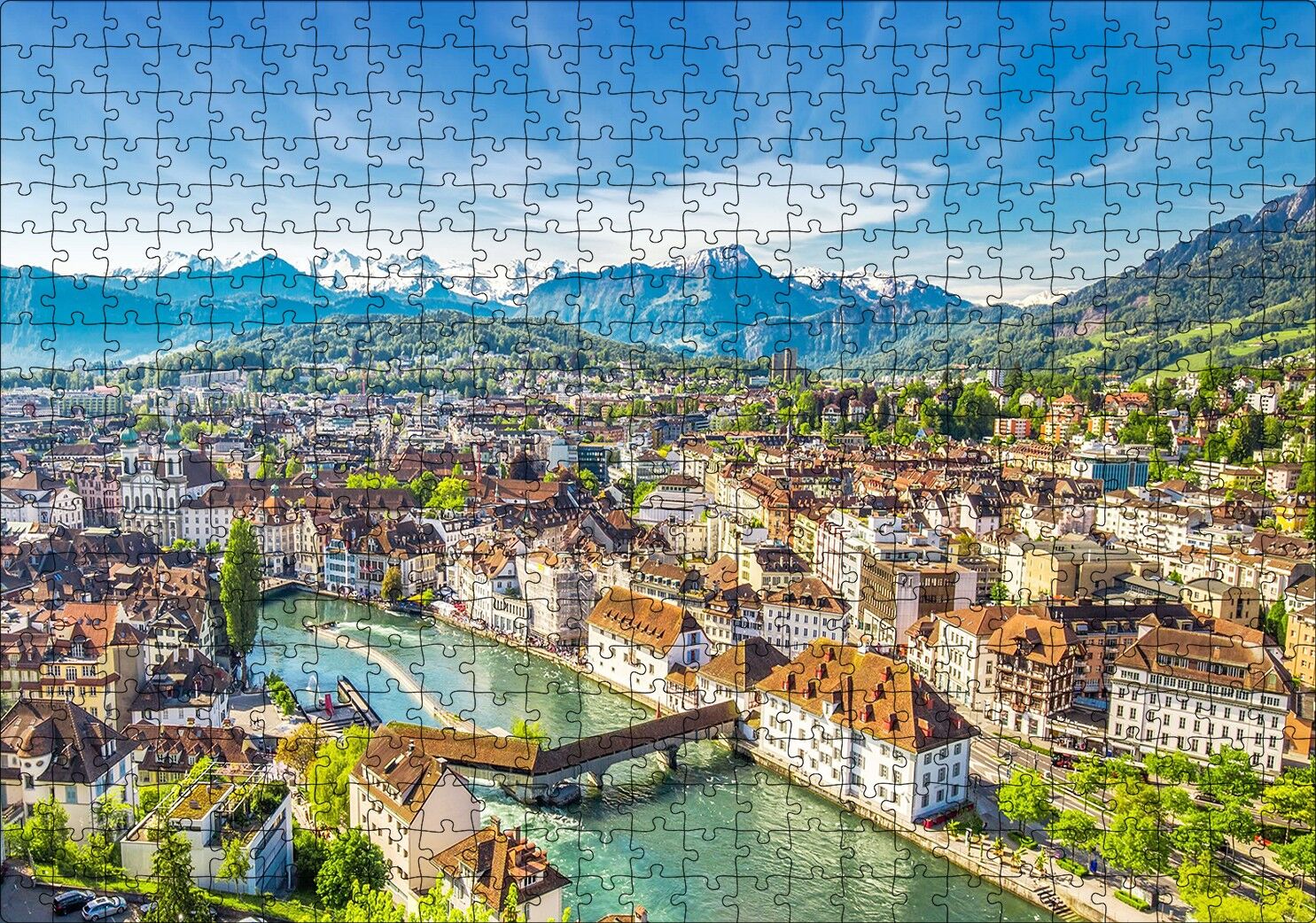 İsviçre Luzern ve Arkaplanda Dağlar Puzzle Yapboz MDF Ahşap 500 Parça 49 cm X 68 cm