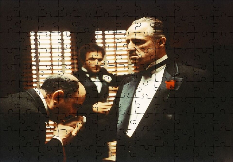 The Godfather Marlon Brando El Öpme Sahnesi Puzzle Yapboz MDF Ahşap