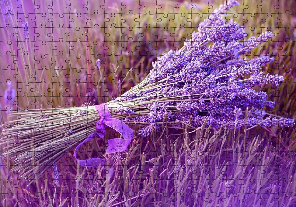 Bir Demet Lavanta Puzzle Yapboz MDF Ahşap 255 Parça 34 cm X 49 cm