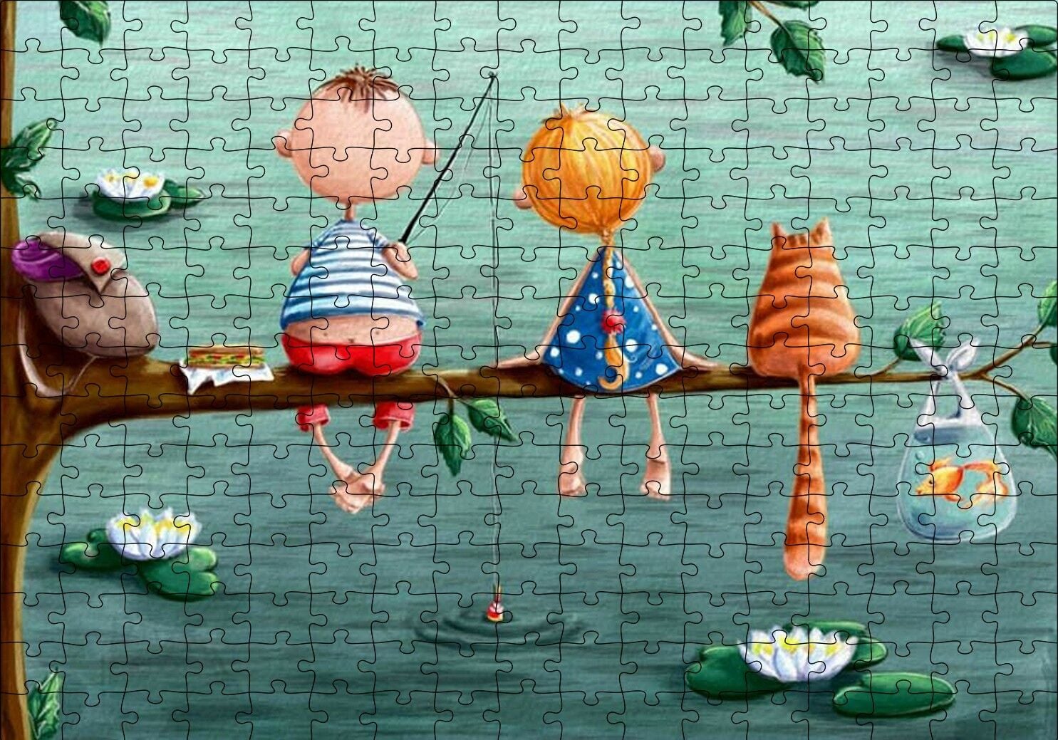 Dalda Balık Tutan Çocuklar ve Kedi İllüstrasyon Puzzle Yapboz MDF Ahşap 255 Parça 34 cm X 49 cm
