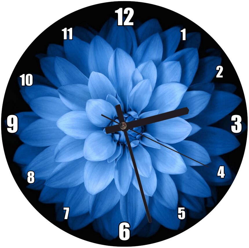 Siyah Zeminde Mavi Çiçek Mdf Ahşap Duvar Saati