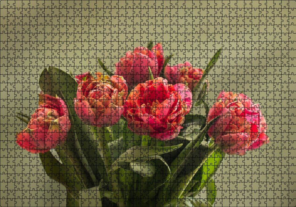 Kırmızı Laleler ve Yeşil Yaprakları Puzzle Yapboz MDF Ahşap 1000 Parça 49 cm X 68 cm