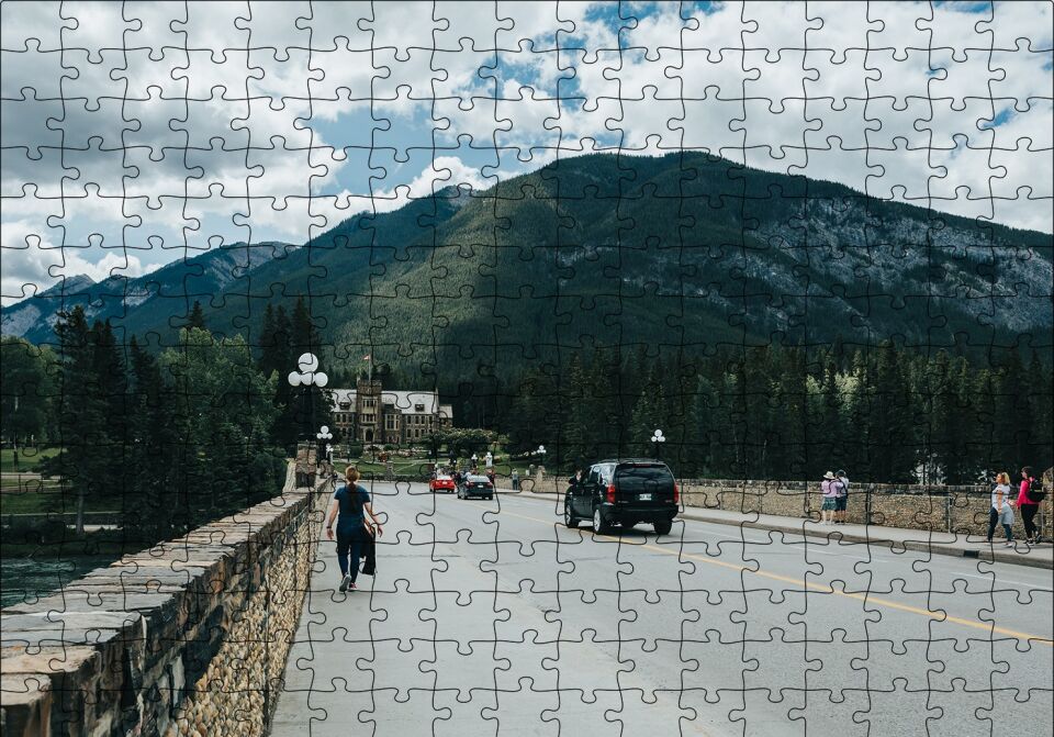 Bulutlu Gökler Köprü ve Dağlar Puzzle Yapboz MDF Ahşap 255 Parça 34 cm X 49 cm