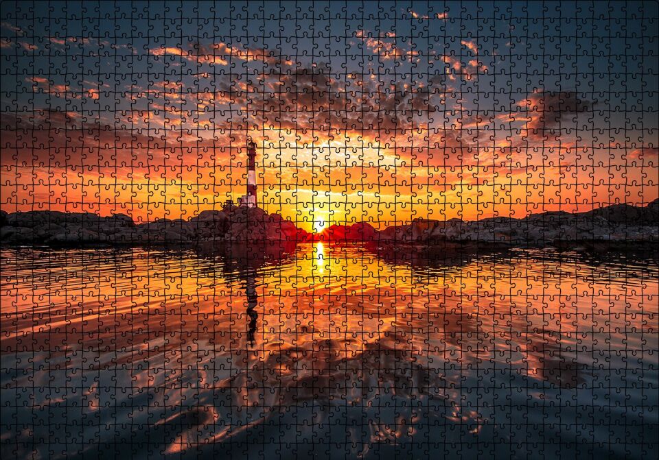 Günbatımı Deniz Feneri Kayalıklar ve Bulutlar Puzzle Yapboz MDF Ahşap 1000 Parça 49 cm X 68 cm